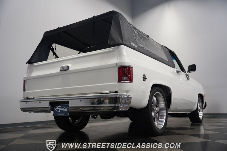 Chevrolet-Blazer-1976-White-Black-33