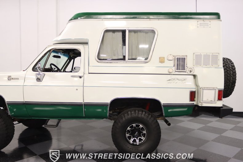 Chevrolet-Blazer-1976-White-Tan-11