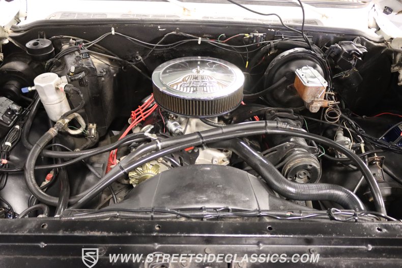 Chevrolet-Blazer-1976-White-Tan-21