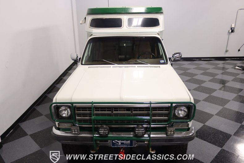 Chevrolet-Blazer-1976-White-Tan-4