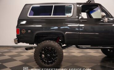 Chevrolet-Blazer-1977-Gray-Black-12