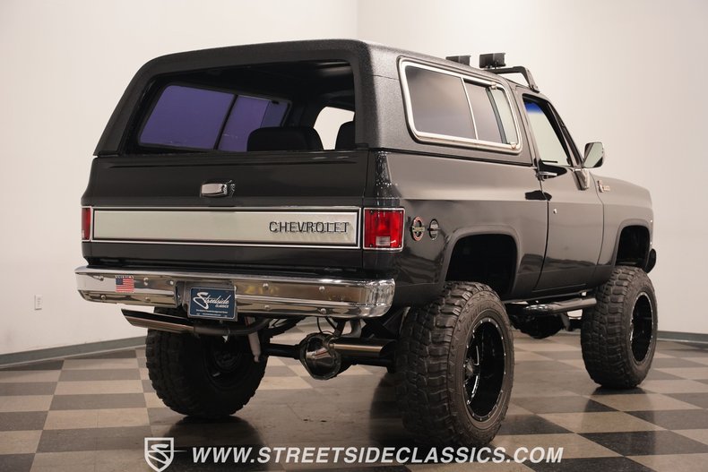 Chevrolet-Blazer-1977-Gray-Black-27