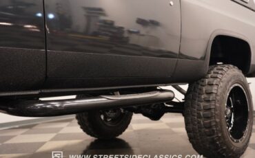 Chevrolet-Blazer-1977-Gray-Black-38