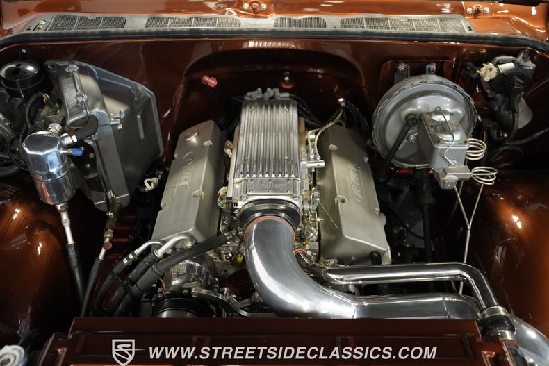 Chevrolet-Blazer-1977-Root-Beer-Brown-Meta-Tan-4