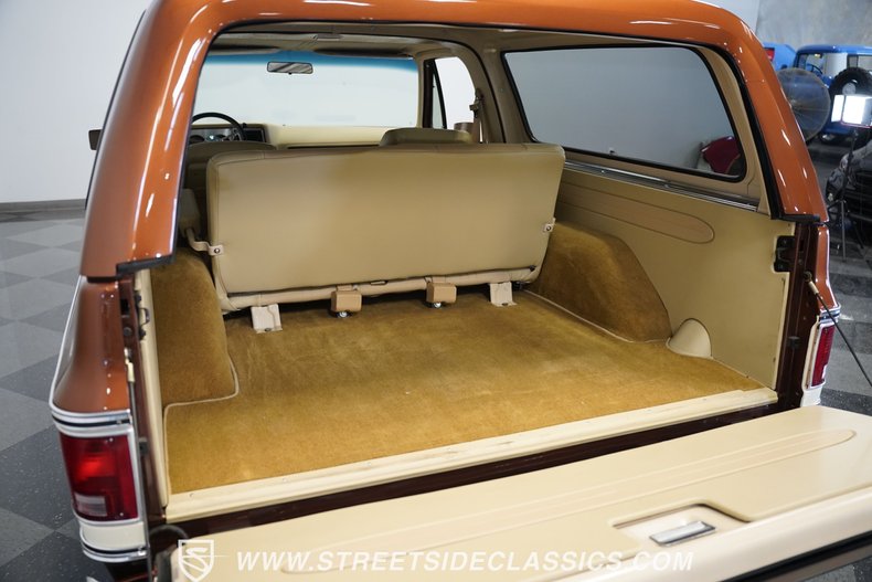Chevrolet-Blazer-1977-Root-Beer-Brown-Meta-Tan-40