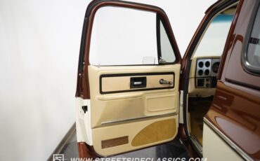 Chevrolet-Blazer-1977-Root-Beer-Brown-Meta-Tan-42