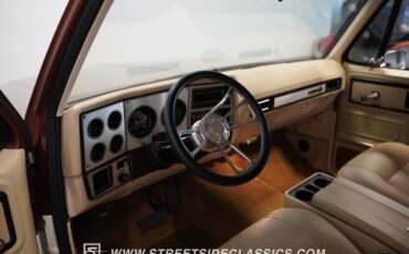 Chevrolet-Blazer-1977-Root-Beer-Brown-Meta-Tan-44