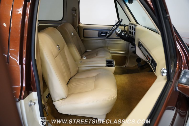 Chevrolet-Blazer-1977-Root-Beer-Brown-Meta-Tan-48