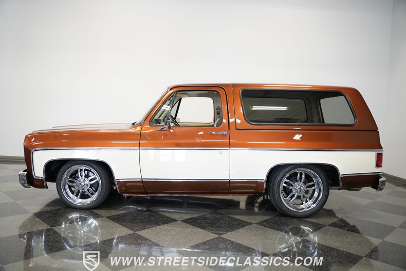 Chevrolet-Blazer-1977-Root-Beer-Brown-Meta-Tan