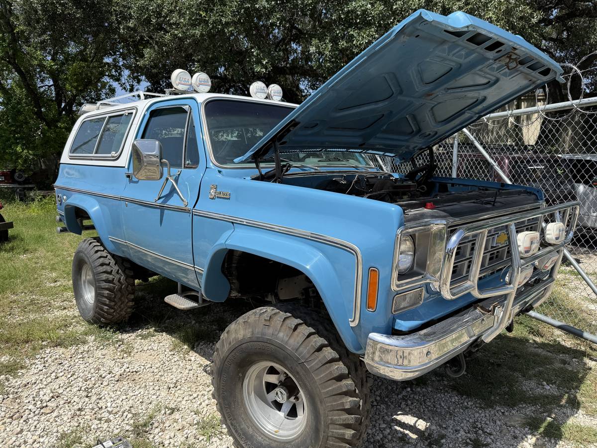 Chevrolet-Blazer-1978-blue-2