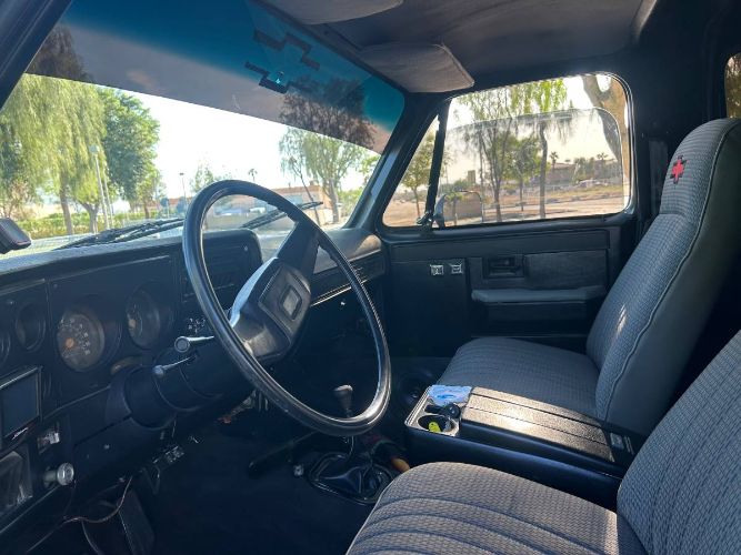 Chevrolet-Blazer-1979-Gray-12