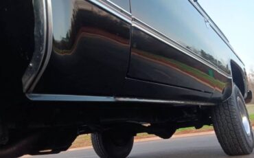 Chevrolet-Blazer-1979-Midnight-Black-Carmine-Red-Deluxe-10