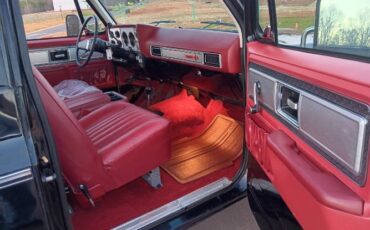Chevrolet-Blazer-1979-Midnight-Black-Carmine-Red-Deluxe-16