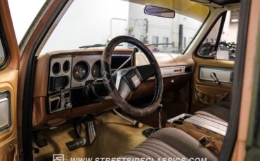 Chevrolet-Blazer-1979-Olive-Drab-Green-Tan-2