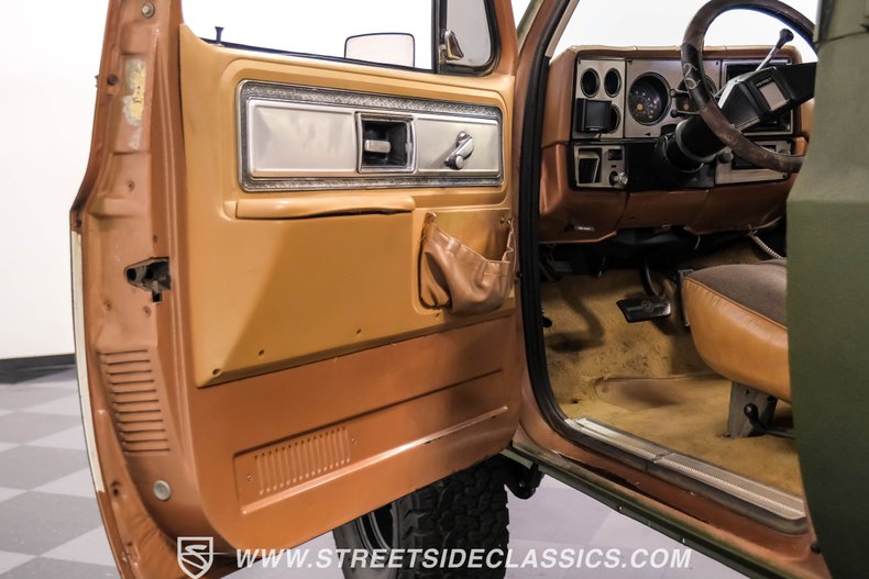 Chevrolet-Blazer-1979-Olive-Drab-Green-Tan-41