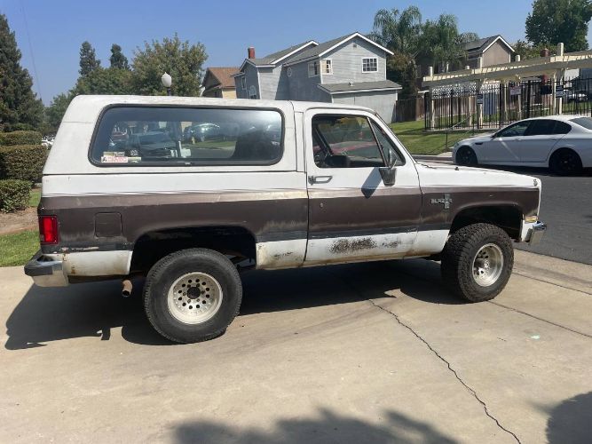 Chevrolet-Blazer-1982-13