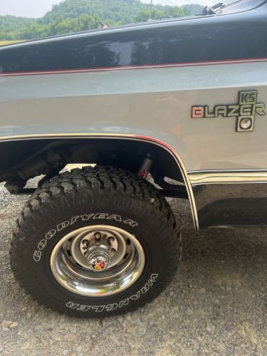 Chevrolet-Blazer-1985-3