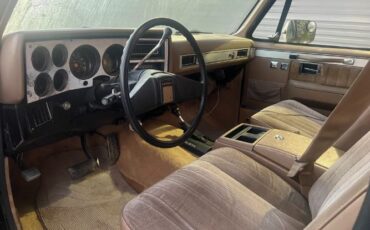 Chevrolet-Blazer-1985-9