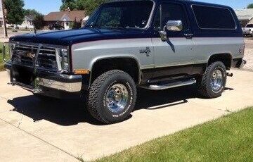 Chevrolet-Blazer-1985-Blue-Blue-2