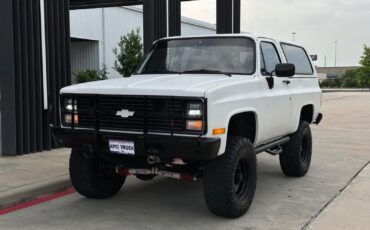 Chevrolet-Blazer-1985-SUV-1