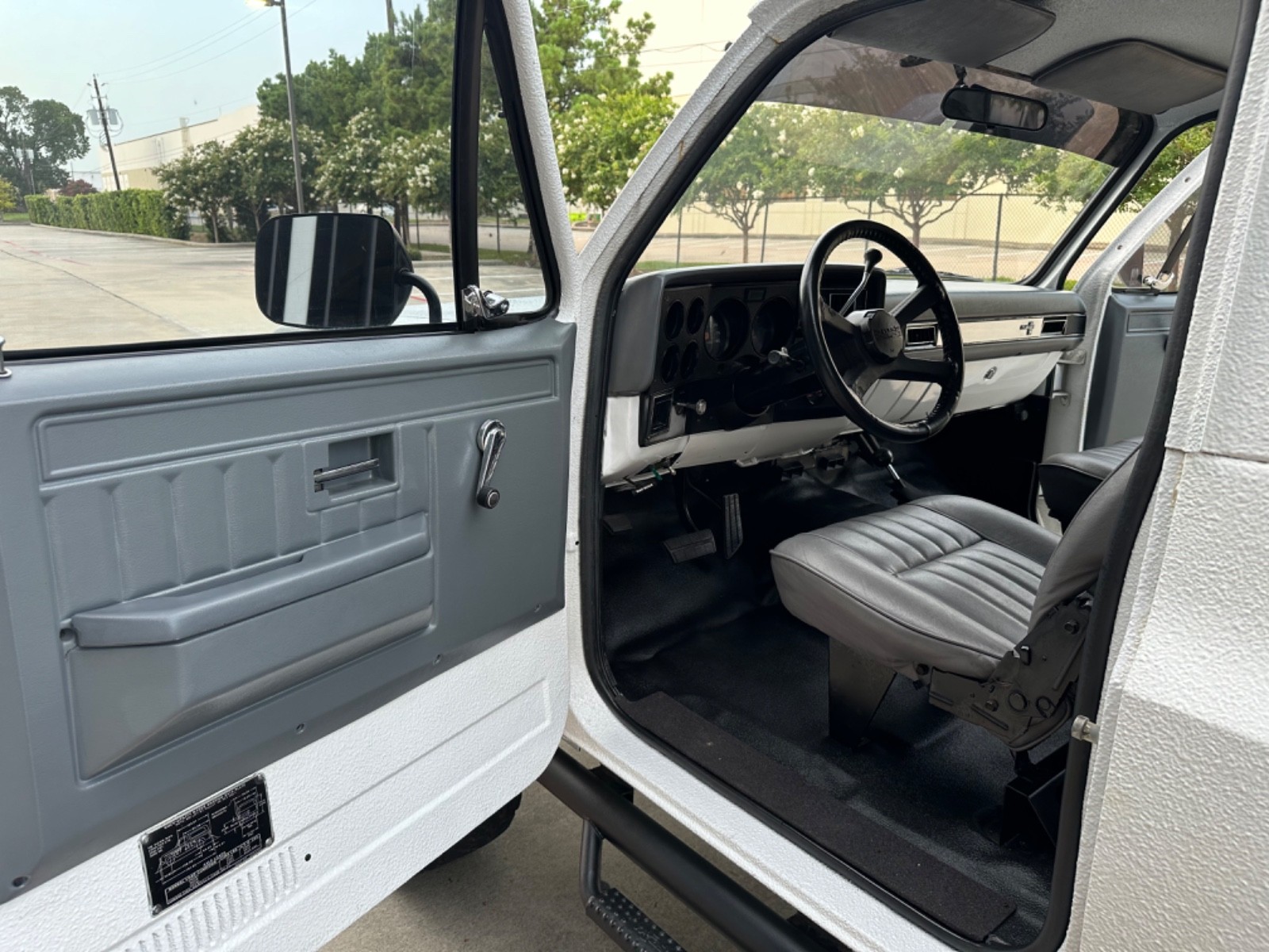 Chevrolet-Blazer-1985-SUV-15