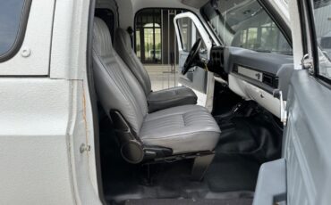 Chevrolet-Blazer-1985-SUV-18