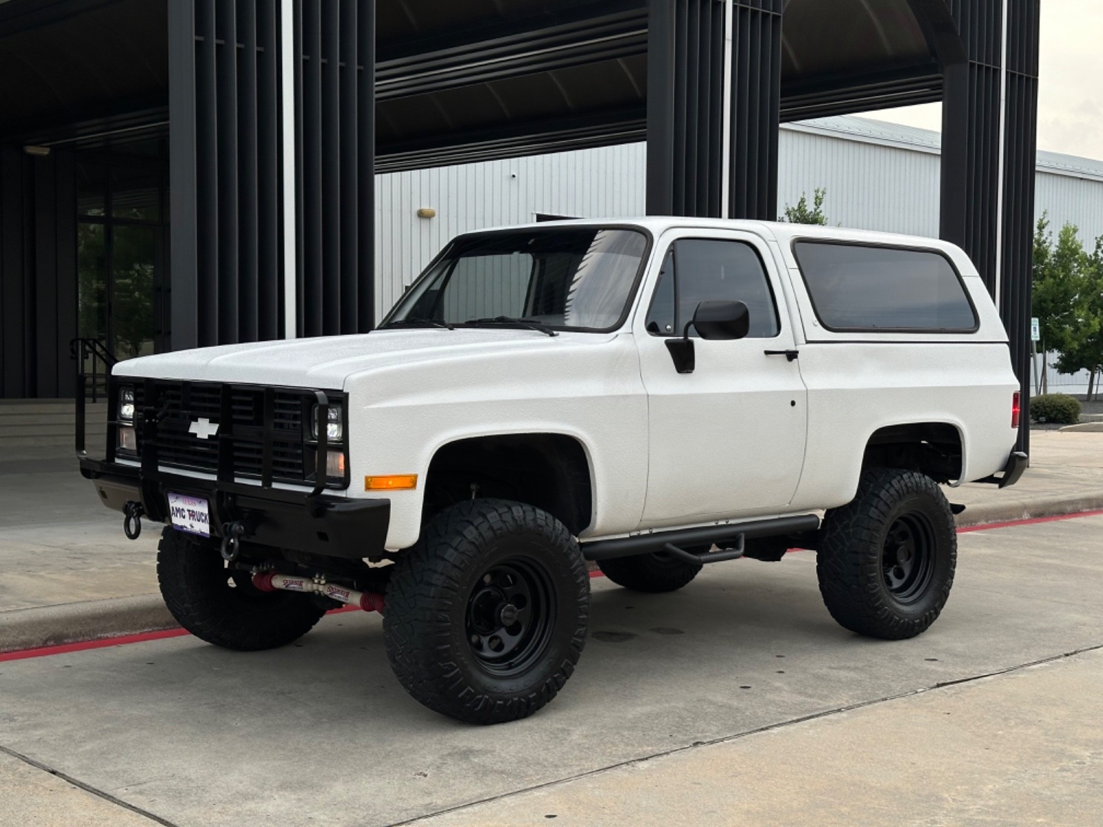 Chevrolet-Blazer-1985-SUV-2
