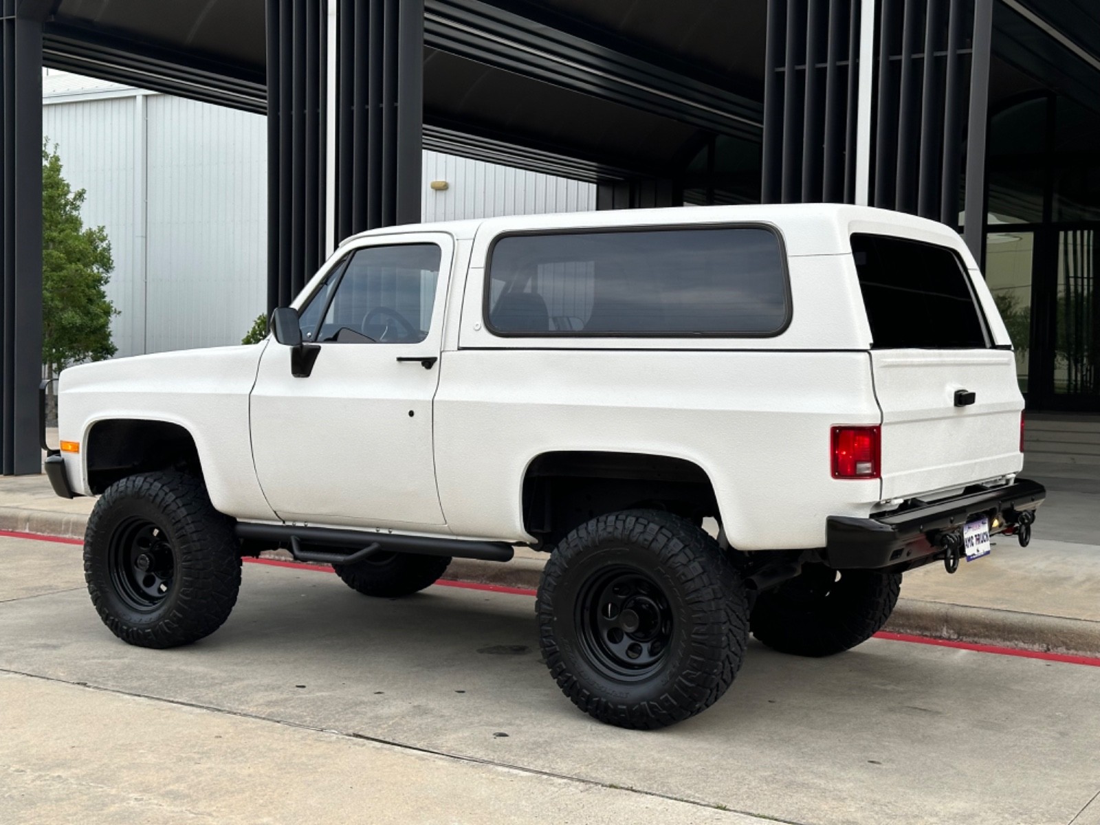 Chevrolet-Blazer-1985-SUV-4