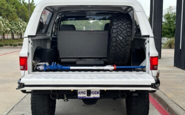 Chevrolet-Blazer-1985-SUV-8