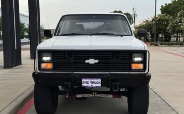 Chevrolet-Blazer-1985-SUV-9