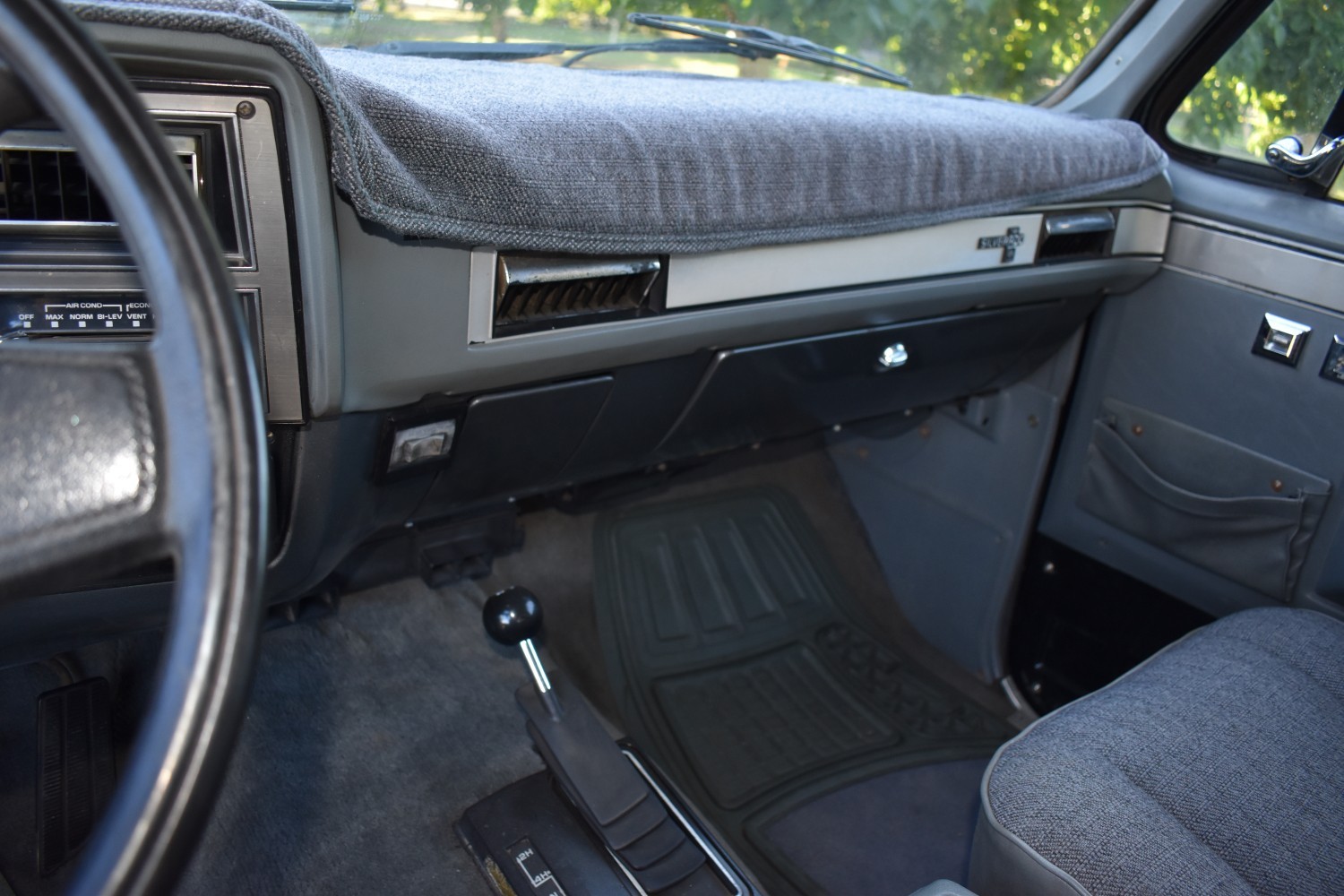Chevrolet-Blazer-1986-9