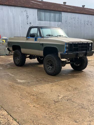 Chevrolet-Blazer-1986-Custom-10