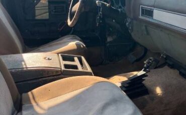 Chevrolet-Blazer-1986-Custom-11