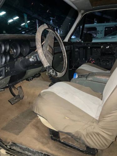 Chevrolet-Blazer-1986-Custom-14
