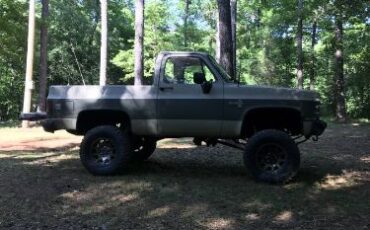 Chevrolet-Blazer-1986-Custom-7
