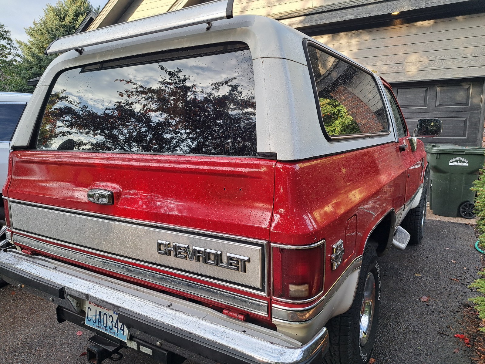 Chevrolet-Blazer-1986-SUV-12