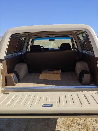 Chevrolet-Blazer-1987-4
