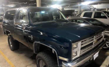 Chevrolet-Blazer-1987-SUV-2