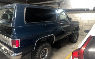 Chevrolet-Blazer-1987-SUV