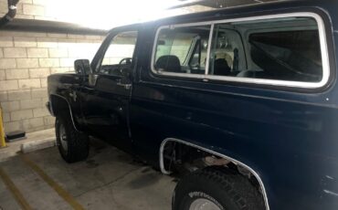 Chevrolet-Blazer-1987-SUV-4