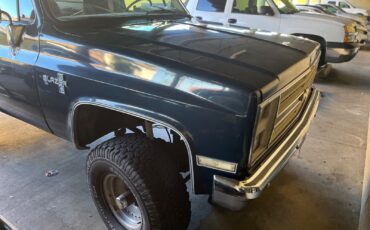 Chevrolet-Blazer-1987-SUV-7
