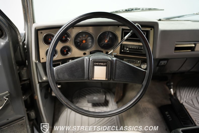 Chevrolet-Blazer-1987-Silver-Gray-34