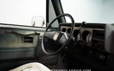 Chevrolet-Blazer-1987-Silver-Gray-35