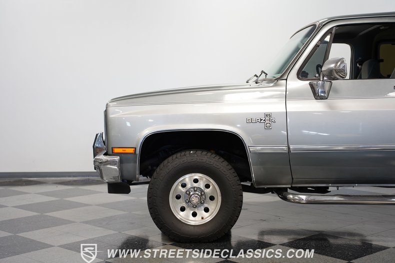 Chevrolet-Blazer-1987-Silver-Gray-39