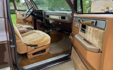 Chevrolet-Blazer-1988-Brown-7