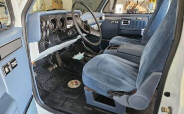 Chevrolet-Blazer-1988-Custom-16