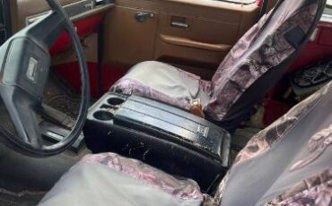 Chevrolet-Blazer-1988-Red-3
