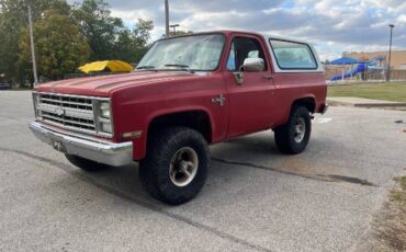 Chevrolet-Blazer-1988-Red