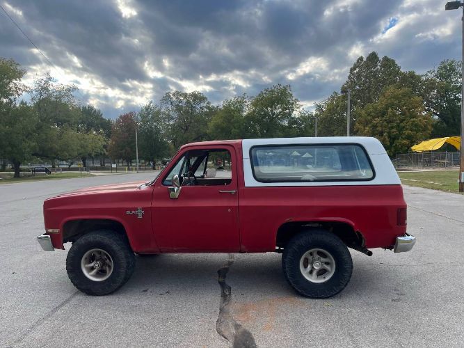 Chevrolet-Blazer-1988-Red-5