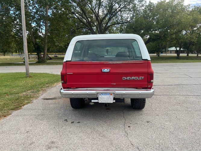 Chevrolet-Blazer-1988-Red-7